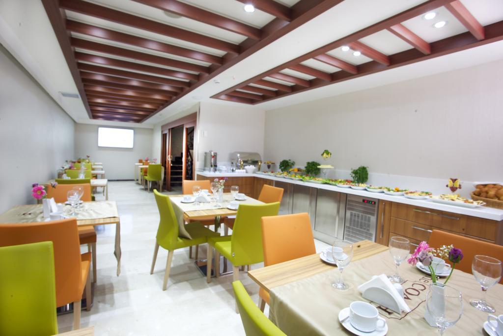 The Coach Hotel 이스탄불 외부 사진